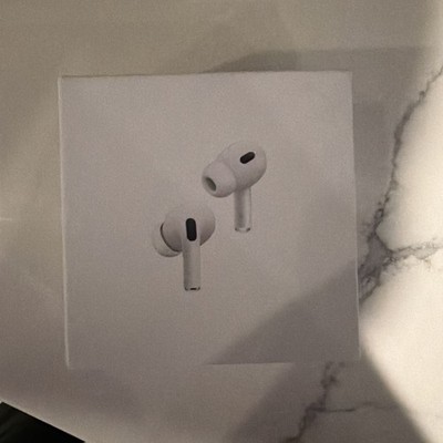 Apple AirPods (2nd Generation)   Brand New & Factory Sealed (No Plastic Wrap)