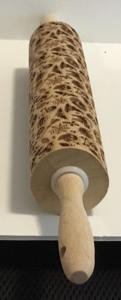 Embossed Laser Cut Rolling Pin. Lots Of Halloween Cookies Designs. 0929 BBR#12 - Image 2 of 4