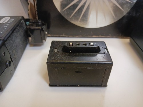 Vivitar 292 Vintage Camera Flash Unit with Charger, Case, And Box - Foto 4 di 11