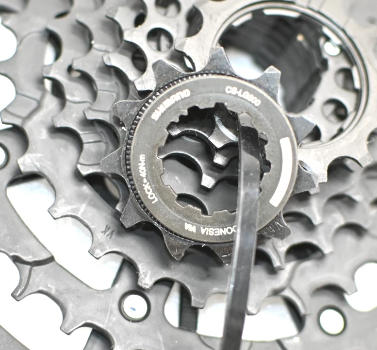 Cassette Shimano CS-LG300 11-46T 9 Velocidades Linkglide - Imagen 2 de 4