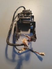 YAMAHA RD 250 BATTERIEKASTEN + SPANNUNGSREGLER GLEICHRICHTER ORIGINAL J0152