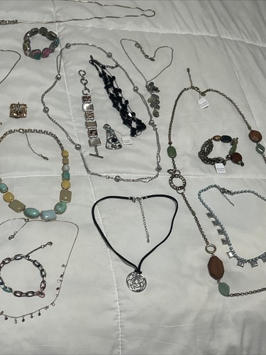 Vtg to Now ALL SIGNED J Crew Lia Sophia Coro Sarah Cov MIX (35) Pcs Jewlery Lot - Picture 20 of 24