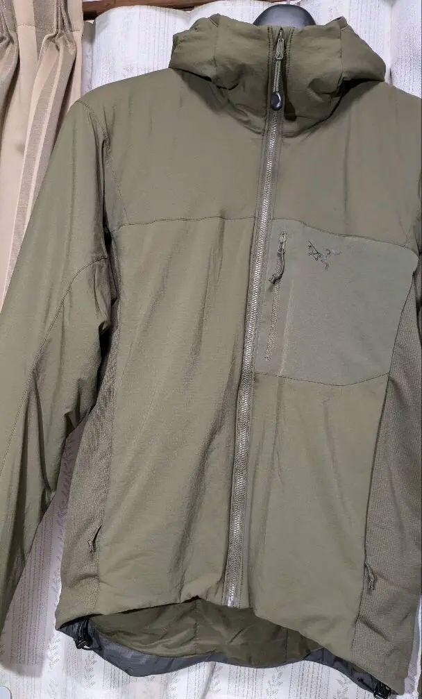 Arcteryx Leaf Atom LT Hoody - Gen 2 - used / Excellent Arcteryx Leaf Atom LT Hoody - Gen 2 - used / Excellent