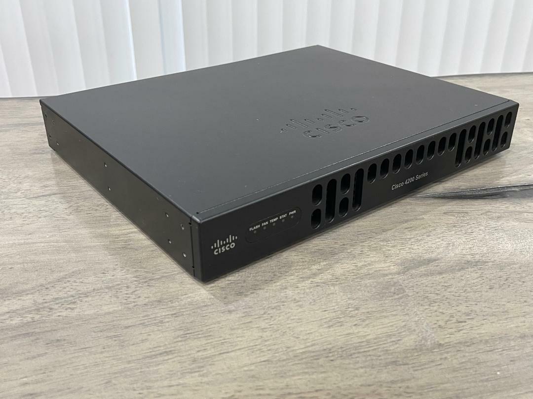 Cisco ISR4221/K9 V05 4200 Series Integrated Service Router Cisco ISR4221/K9 V05 4200 Series Integrated Service Router