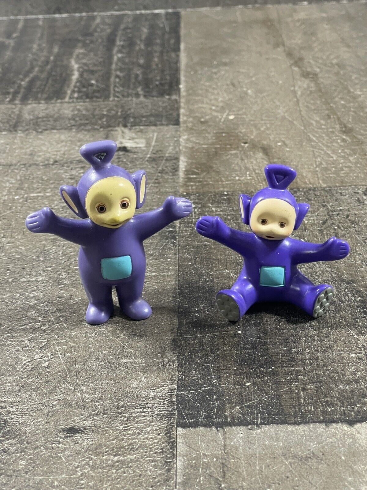 Teletubbies 1990s Tinky Winky Lot Of 2 Loose PVC Figure Hasbro 3”