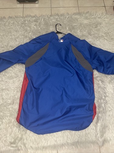 Chicago Cubs Windbreaker - Picture 2 of 3