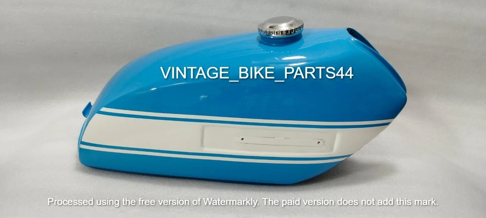 Suzuki TS125cc 1972 - 1974 Aluminum Blue Painted Fuel Petrol Tank with Cap - Image 4 of 4