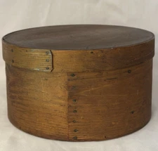 ANTIQUE PRIMITIVE WOODEN PANTRY BOX WITH ORIGINAL COPPER NAILS