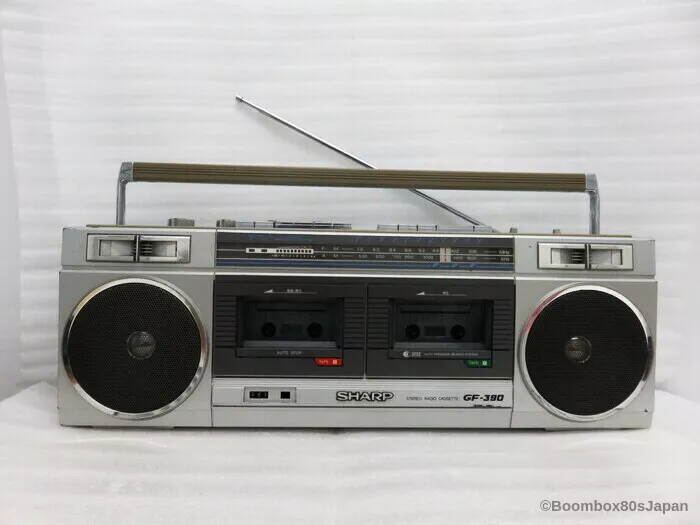 VINTAGE RARE STEREO RADIO CASSETTE RECORDER SHARPGF-390 THE