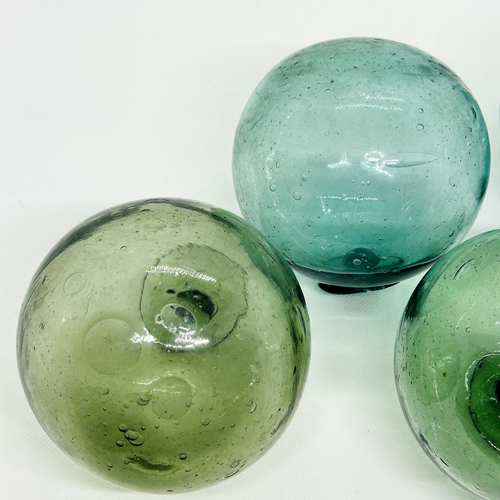 Glass Fishing Floats Antique Vintage 3-sizes (2.4"-4") Blue Green Set 4 Japan #2 - Picture 6 of 6