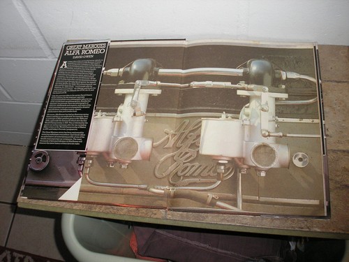 Great Marques Alfa Romeo Hardcover Book FREE SH - Bild 3 von 4