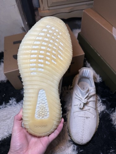 Size 10 - adidas Yeezy Boost 350 V2 Low Cream White / Triple White - Picture 8 of 12