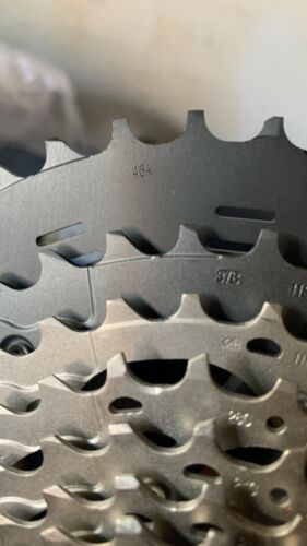 Shimano Deore XT CS-M8000 11-Speed Cassette - Picture 14 of 16