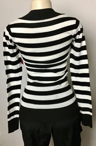 POOF EXCELLENCE LADIES BLACK WHITE V NECK SWEATER L - Picture 4 of 4