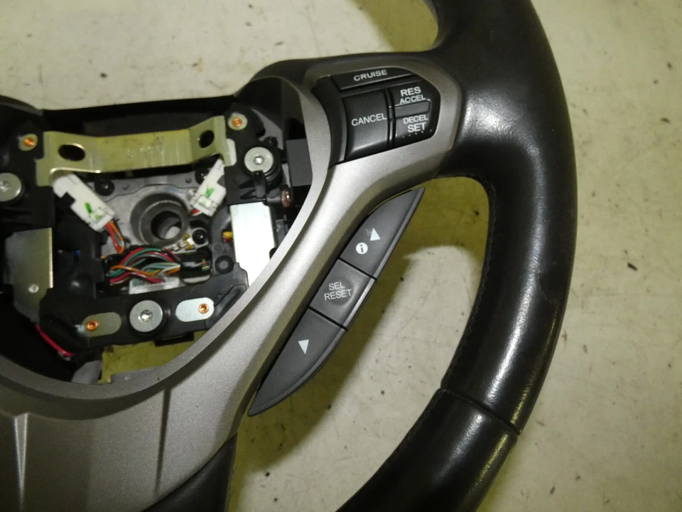 Lenkrad Honda Accord VIII Tourer CW3 BJ 2009 Leder defekt, Schaltwippe fehlt - Bild 2 von 4