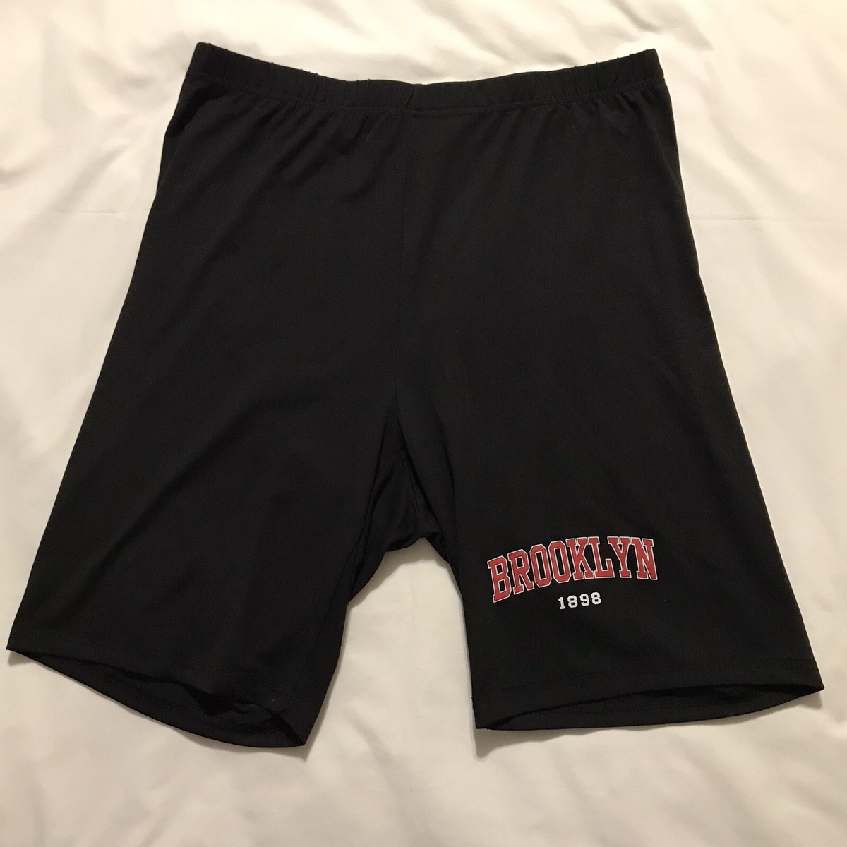 新品／CBoutline Badged Shorts／Mサイズ CODE-ZERO Shorts Men Classic Grey L | CODE-ZERO
