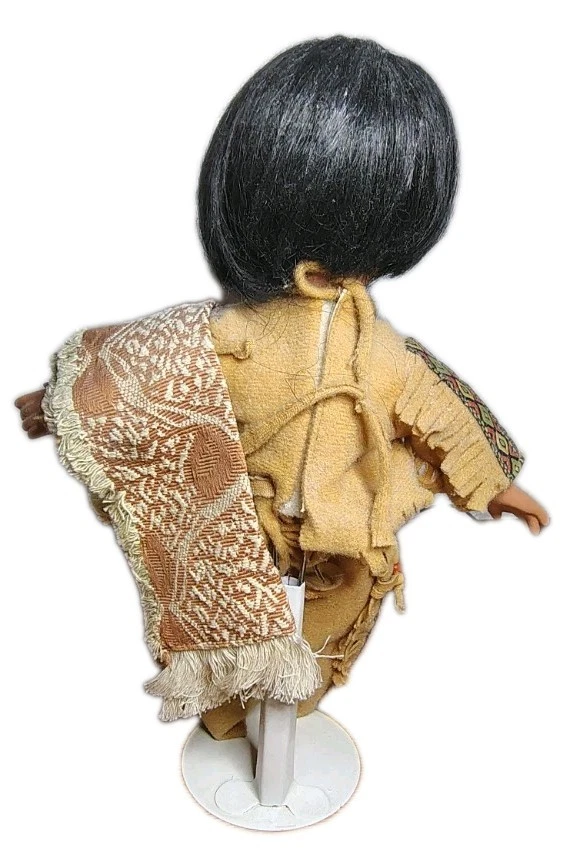 Danbury Mint Perillo Artaffects "Bird Song" Porcelian Doll 1994 VTG  - Image 4 of 4