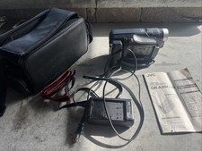 JVC GR-AXM225 Compact VHS Camcorder VHS-C Camera, Charger, Bag
