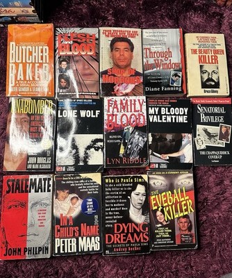 Serial killer / true crime book lot of 14!