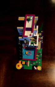 LEGO FRIENDS: Livi's Pop Star House (41135) W/INSTRUCTIONAL MANUAL 100% COMPLETE