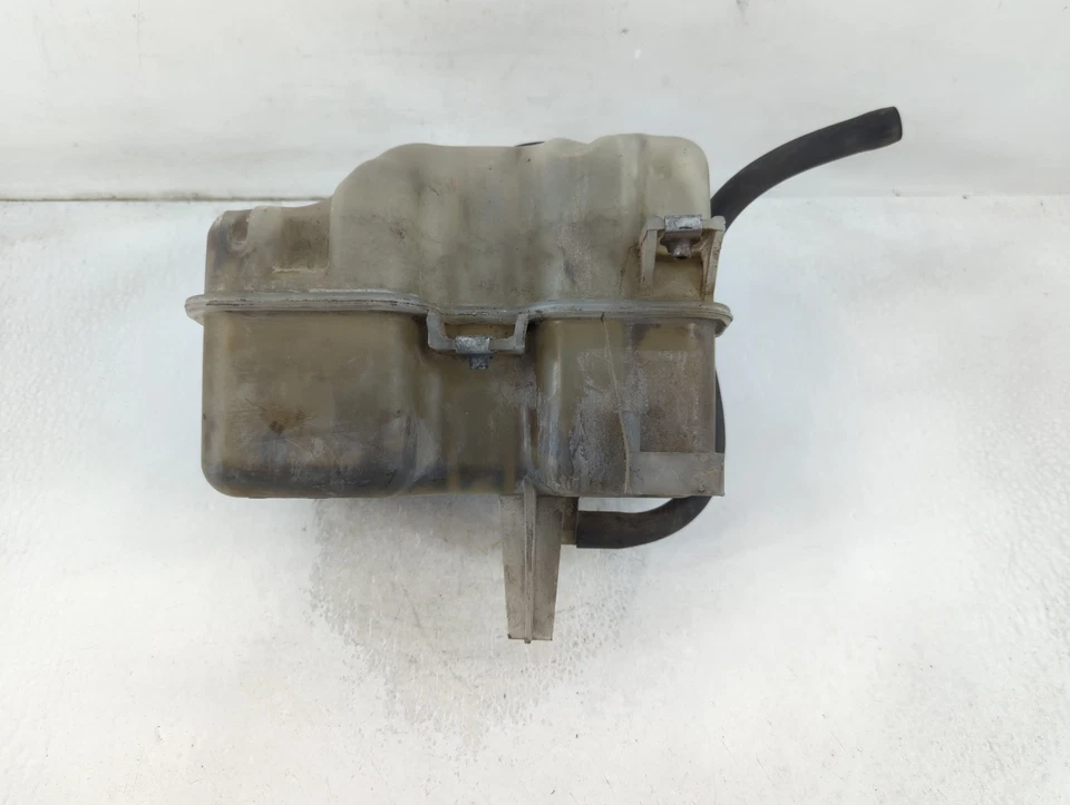 2004-2006 Dodge Stratus Windshield Washer Fluid Reservoir Bottle Oem Q2DQH - Image 3 of 4
