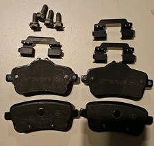 Mercedes-Benz GLE / ML Genuine Rear Brake Pad Set, Pads  2014-2018 NEW Other 