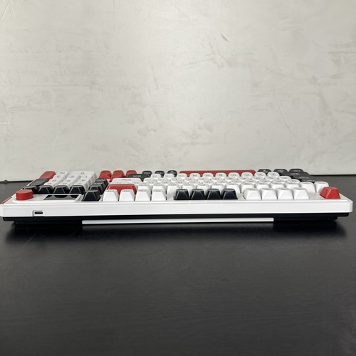 Tecware Spectre 96 RGB White Mechanical Keyboard Customizable LCD Screen - Picture 10 of 16