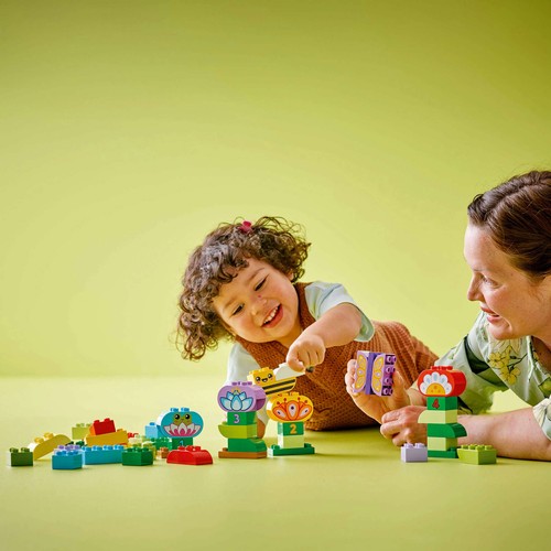LEGO 10444 DUPLO Creative Flower Garden, 3 Figures, Numbers, Flowers and Animals - Picture 5 of 5