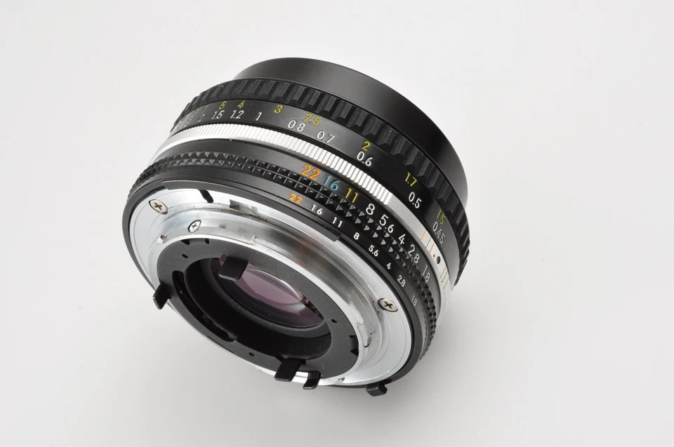 [N.Mint] Nikon NIKKOR 50mm f/1.8 Ai-S AIS Pancake MF Lens by DHL from Japan #549 - Image 2 of 4