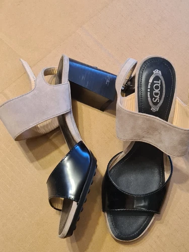 TOD’S TODS Sandali da donna firmati in pelle scamosciata con tacco misura 3 neri e beige