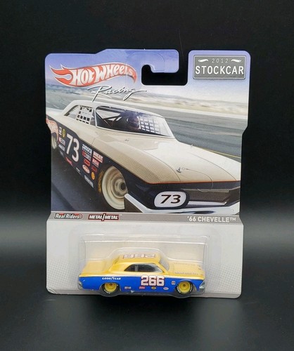 Hot Wheels Racing 2012 Stockcar '66 Chevelle Real Riders  - Picture 2 of 8