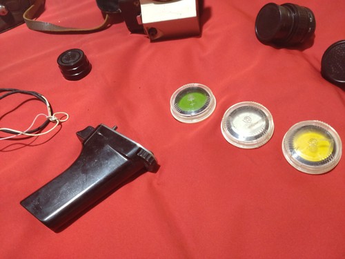 Kiev-16U(Е) Turret 16mm camera Mir-11M 2/12.5 Vega-7-1 2/20 Tair-41M 2/50 + case - Picture 3 of 14