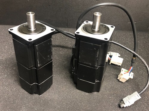 YASKAWA SERVOMOTORE AC SGMAH-02AA2C - Foto 3 di 6