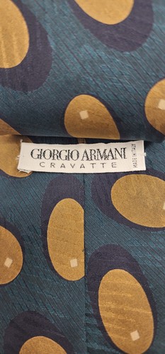 Vintage Giorgio Armani 100% Silk Mens Tie Necktie Green With Gold Dots - Picture 3 of 3