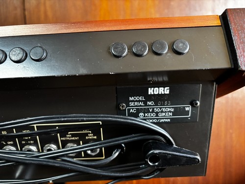 Korg Sigma KP-30 Analog Vintage Synthesizer w/ case - Picture 8 of 12