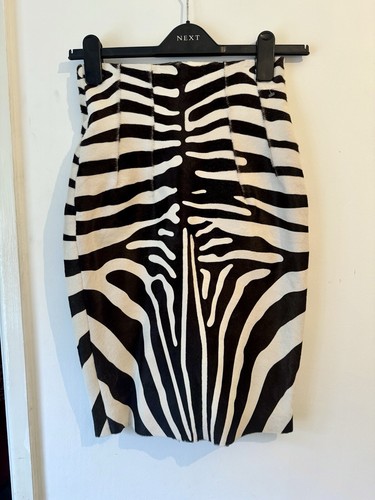 Vintage Unikat Zebra Ponyfell Fell Rock UK6 nie getragen REDUZIERT