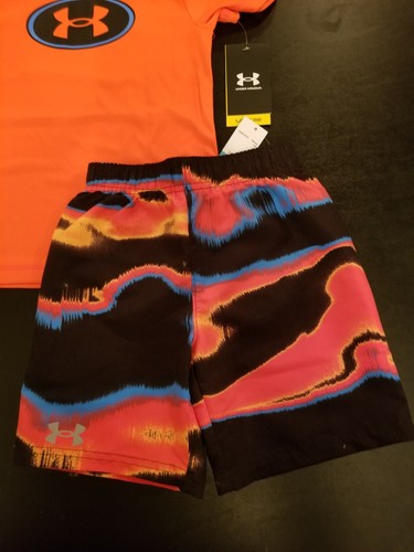 Under Armour UA Boys Swim Shirt and Swim Trunks Size 5 New - Picture 4 of 4