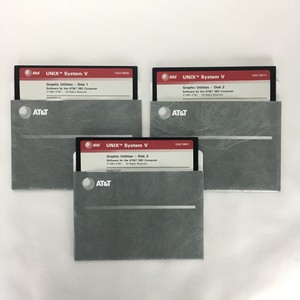 Original-1984-Lot-of-3-UNIX-System-V-Floppy-Disk-Software-For-AT-amp-T-3B2-Computer