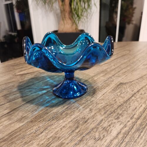 Plato de pétalos Mid-Century vikingo verde azulado/azul con patas de vidrio línea épica de colección - Imagen 4 de 18