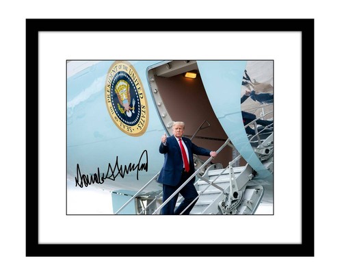 Donald Trump 8x10 Signed Photo autographed Air Force One 2020 Keep America Great - Picture 1 of 2