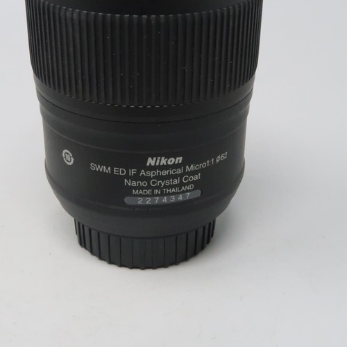 Nikon AF-S Micro NIKKOR 60mm f/2.8 G ED N Wide Angle Lens - Picture 6 of 9
