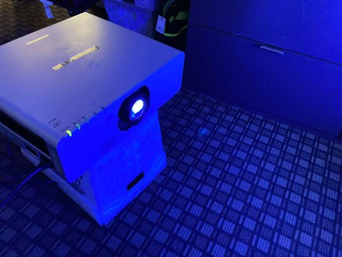 Panasonic DLP PT-DW6300US WXGA Projector 6,000 Lumens Tested Working - 513 Hours - Picture 5 of 11
