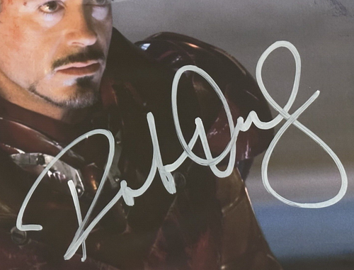 MARVEL Robert Downey Jr (Tony Stark) Signed 8x10 Photo - Authenticated Autograph - Picture 3 of 3