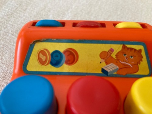 Vintage Tomy Cash Register Toddler Dings Drawer Opens Buttons Pops Up 1 5 and 10 - Picture 12 of 18