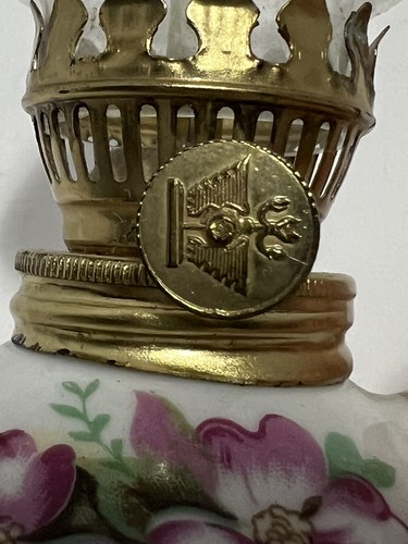 "Mini tetera de aceite funcional estilo Aladino floral con adornos dorados de colección 5,75"" Japón" - Imagen 5 de 10