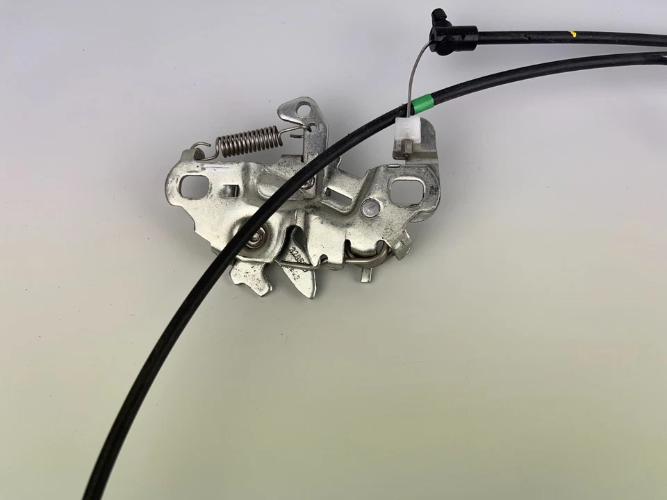 2018 Peugeot 3008 Hood Bonnet Release Handle Cable Lock 7530015 - Image 2 of 4