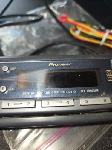 Unidad principal sintonizador de radio digital satélite universal XM Pioneer GEX-FM903XM - Imagen 3 de 6