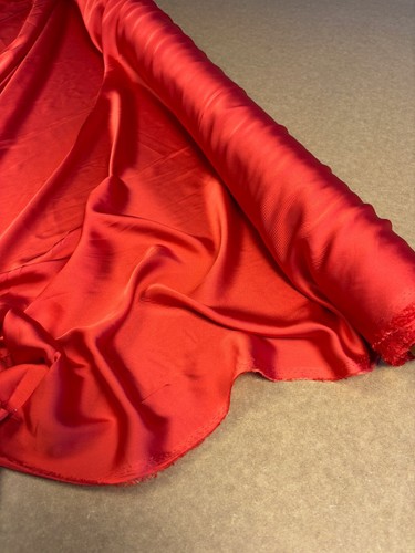 4.1 Metres Dark Orange Silky Satin Dress Fabric. REDUCED TO CLEAR - Picture 3 of 3
