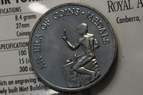 * ERA OF COINS -MEDALS ROYAL AUSTRALIAN MINT STRUCK TOKEN IN FLIP #BIL9