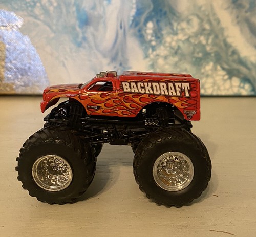 6 Hot Wheels Monster Trucks Cowboy Avenger Bad News Ranger Backdraft Virginia Gi - Picture 9 of 9